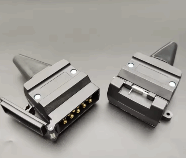 12 Pin Male - Image 2