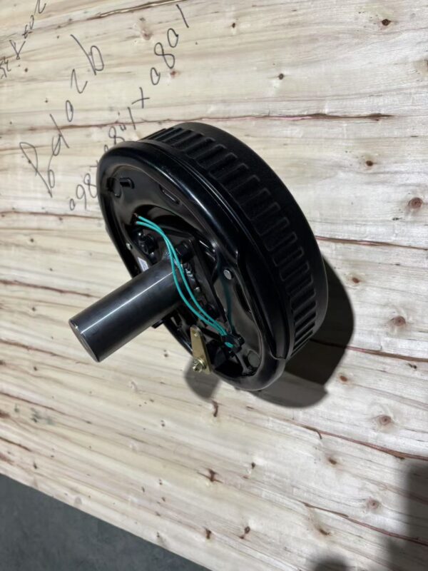 Trailer Hubs with Electric Brake - Image 3